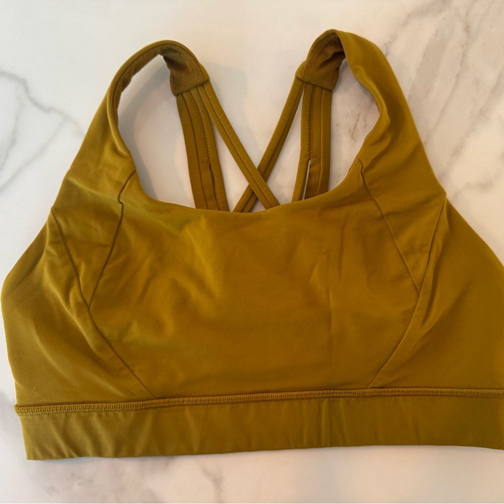 LULULEMON free to be elevated sports tank. 
Color: Golden Spice Sz.8